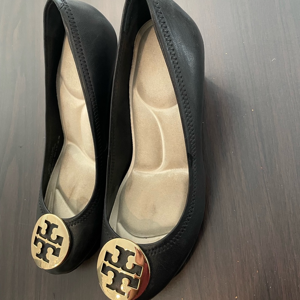 Tory Burch black wedge shoes barely used